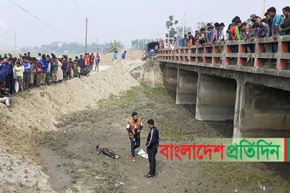 অবসরে বাবার অটোভ্যান চালিয়ে রোজগার করা শিশুর লাশ উদ্ধার