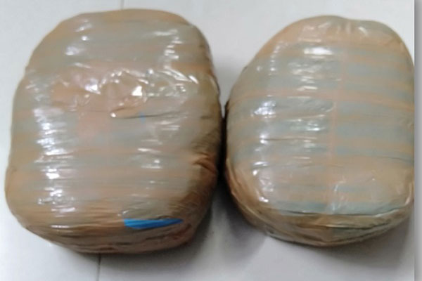 রাজধানীতে ৬ কেজি গাঁজাসহ দু’জন গ্রেফতার
