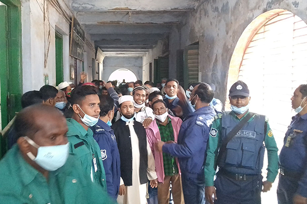 খুলনায় হত্যা মামলায় ১৬ জনের যাবজ্জীবন কারাদণ্ড