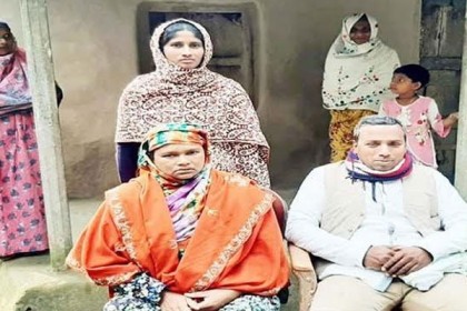 ৩৬ বছর পর স্বজনদের খুঁজে পেলেন হাসিনা