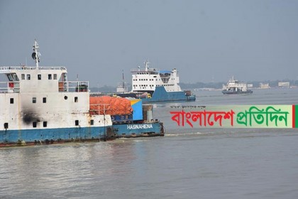 দৌলতদিয়া-পাটুরিয়ায় ফেরি চলাচল শুরু, ঘাটপারে ব্যাপক যানজট