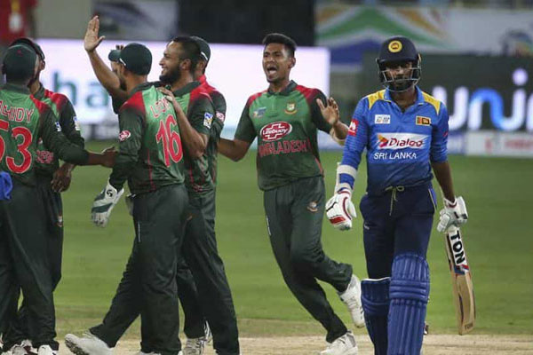বাংলাদেশে আসছে শ্রীলঙ্কা