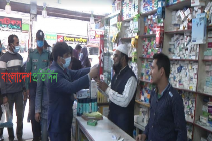 টিকা গ্রহণে সচেতনতা সৃষ্টির লক্ষ্যে বরিশালে ১৯টি ভ্রাম্যমাণ আদালতের উদ্যোগ