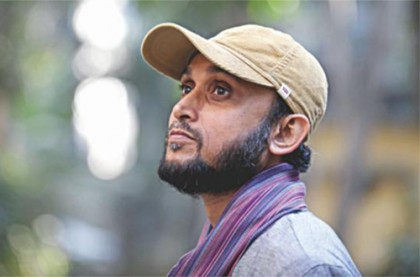 ছয় বোকাকে নিয়ে সারা শহর জুড়ে কী করছেন ফারুকী