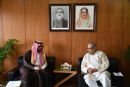 সৌদিতে থাকা কর্মীদের সমস্যা সমাধানে
মাসের প্রথম সোমবার বৈঠক