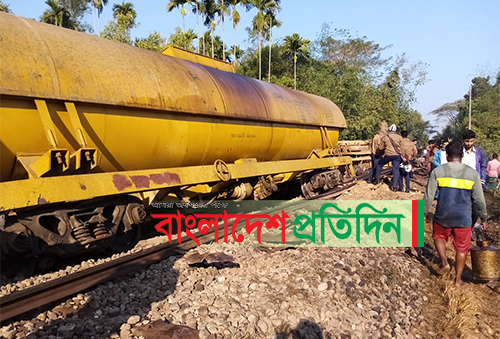 সিলেটে ট্রেনের তেল নিয়ে তেলেসমাতি 