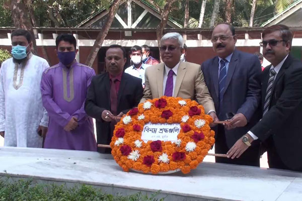 শেখ হাসিনার গাড়িবহরে হামলা: সাজা আরও বাড়ানোর অবেদন করা হবে