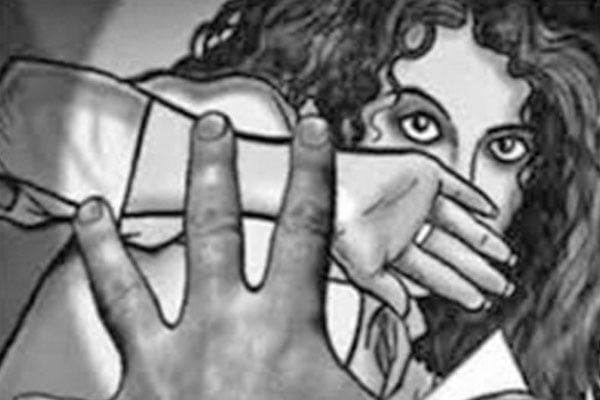 প্রেমিকাকে তুলে নিয়ে ধর্ষণ