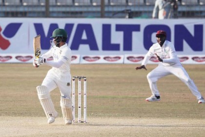 চট্টগ্রাম টেস্ট: চতুর্থ দিন মাঠে নেমেছে টাইগাররা