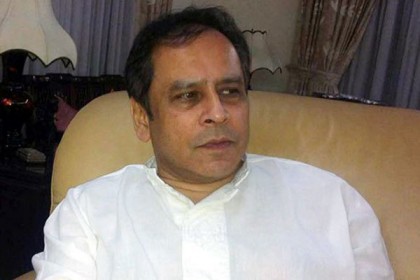 পদত্যাগ করলেন রেজা কিবরিয়া