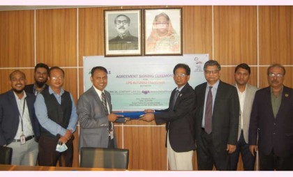 অটোগ্যাস স্টেশন স্থাপনে বসুন্ধরা এলপি গ্যাসের সঙ্গে পদ্মা অয়েলের চুক্তি 