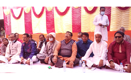 বোয়ালমারী পৌরসভার মেয়র ও কাউন্সিলরদের দায়িত্ব গ্রহণ 