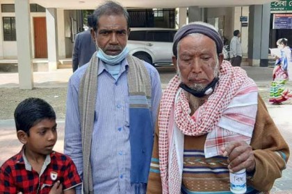 ডিসির কাছে বিষপানের অনুমতি চাইলেন বৃদ্ধ 


