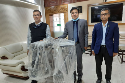 চমেক হাসপাতালে প্রধানমন্ত্রীর উপহার