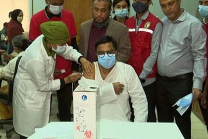 সবাই টিকা গ্রহণ করে সুরক্ষিত থাকুন: সাঈদ খোকন
