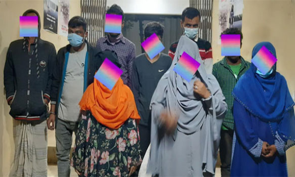 সিলেটে আবাসিক হোটেলে অসামাজিক কার্যকলাপ, ৯ নারী-পুরুষ আটক

