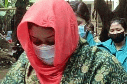 পি কে হালদারের সহযোগী অনিন্দিতাকে আজও জিজ্ঞাসাবাদ করছে দুদক
