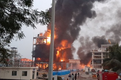শ্রীপুরে ক্যামিকেল কারখানায় আগুন; নিহত ১ 