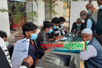 কুড়িগ্রামে ভ্যাকসিন গ্রহীতার সংখ্যা ৫ গুণ বৃদ্ধি
