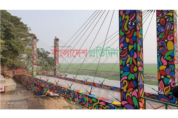 রাজশাহীর পর্যটনে যুক্ত হলো দৃষ্টিনন্দন দুই ঝুলন্ত ব্রিজ