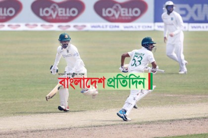 লিটন-মিরাজের ফিফটিতে বাংলাদেশের লড়াই