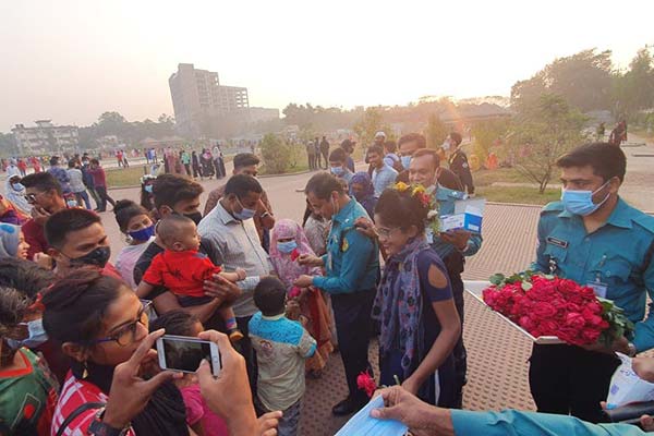 পুলিশের অন্যরকম ভ্যালেন্টাইন ডে