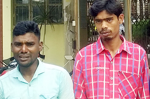 মাদক সেবনে বাধা দেওয়ায় স্ত্রীকে কুপিয়ে হত্যা
