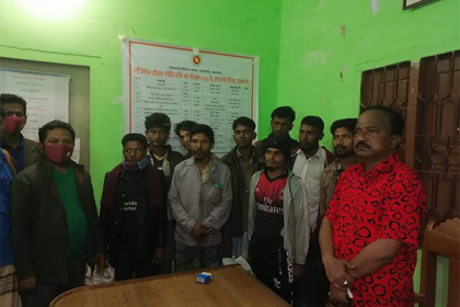 মহেশখালীর মাতারবাড়িতে ৯ রোহিঙ্গা আটক