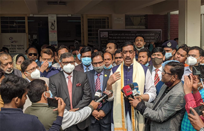 স্বাস্থ্যমন্ত্রীর সামনেই হার্ট ইনস্টিটিউট চেয়ে শামীম ওসমানের অনুরোধ, আশ্বাস দিলেন মন্ত্রী