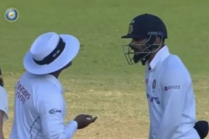 আবেদনের পর আউট না দেওয়ায় আম্পায়ারের ওপর মেজাজ হারালেন কোহলি!