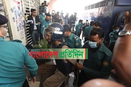 অভিজিৎ হত্যা: সাজা পেয়েও হাসি মুখে বের হলেন ৪ আসামি

