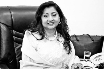 লুনা শামসুদ্দোহা আর নেই