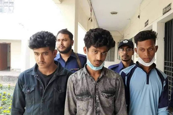 মাদারীপুরে গরু চোর চক্রের ৩ সদস্য আটক 