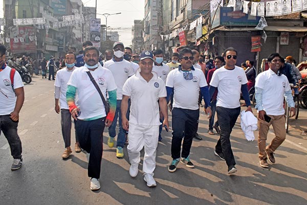 বগুড়ায় বঙ্গবন্ধু ঢাকা ম্যারাথনে ৫ সহস্রাধিক মানুষ