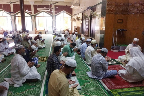 করোনা আক্রান্ত সাংসদ শেখ জুয়েলের সুস্থতা কামনায় দোয়া