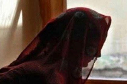 অসুস্থতার ভান করে চিকিৎসককে বাসায় ডেকে ফাঁদে ফেলার চেষ্টা, নারী গ্রেফতার