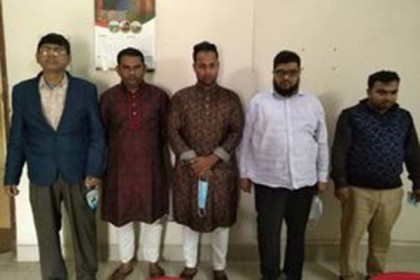 টঙ্গীতে প্রতারক চক্রের পাঁচ সদস্য আটক