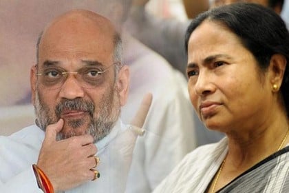 অমিত শাহকে কান ধরে হিন্দু ধর্ম শেখাতে চান মমতা
