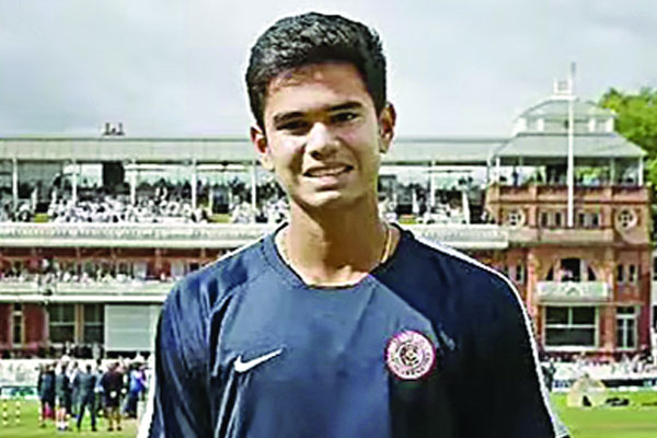 শচীনের ছেলেকে নিয়ে সমালোচনা