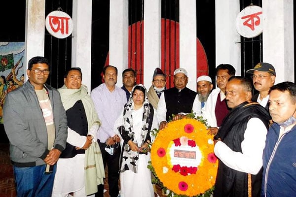 কলাপাড়ায় ভাষা শহীদদের প্রতি শ্রদ্ধা নিবেদন