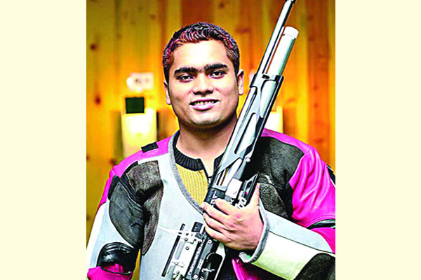 শুটিংয়ে আশা দেখাচ্ছেন বাকি