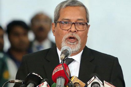 আশা করি, সর্বস্তরে বাংলা প্রচলন হবে: সিইসি

