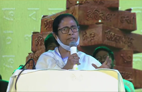 বিজেপিকে চ্যালেঞ্জ ছুড়ে মমতা বললেন, 'খেলা হবে'