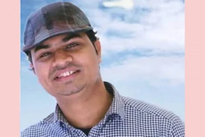 পারিবারিক কবরস্থানে চিরনিদ্রায় শায়িত সাংবাদিক বুরহান