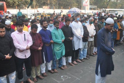 শাহবাগে মুশতাকের গায়েবানা জানাজায় ডা. জাফরুল্লাহ-নূর

