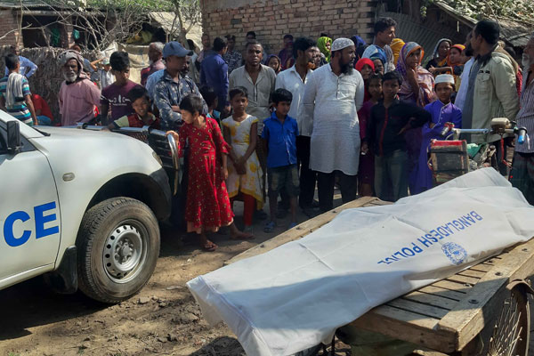 চুয়াডাঙ্গায় নারীর রহস্যজনক মৃত্যু, স্বামী পলাতক