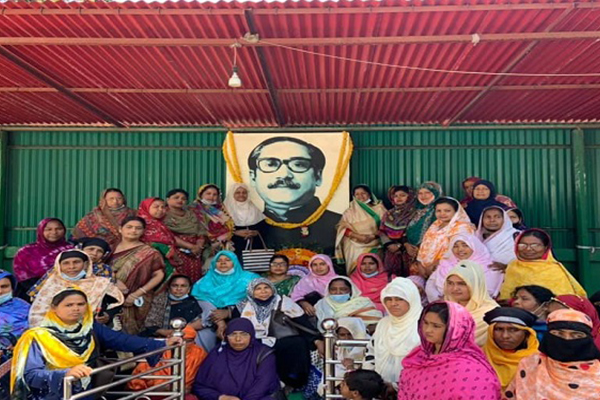 নাটোরে মহিলা আওয়ামী লীগের প্রতিষ্ঠাবার্ষিকী পালন
