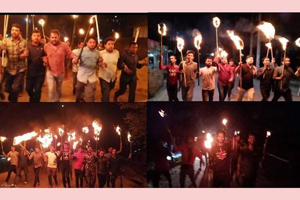জিয়াউর রহমানের খেতাব বাতিল প্রস্তাবের প্রতিবাদে ভালুকায় মশাল মিছিল