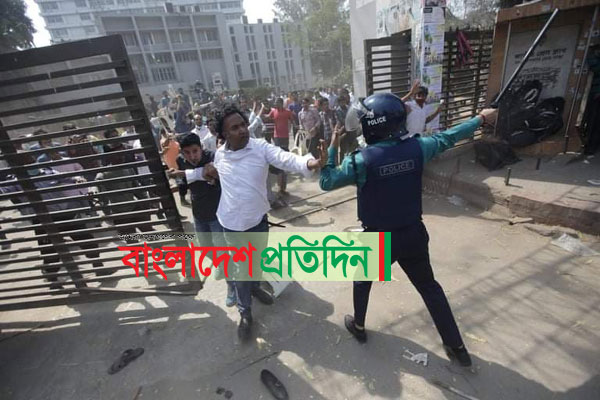 রাজধানীতে পুলিশের সঙ্গে ছাত্রদলের সংঘর্ষ, সোহেল আহত

