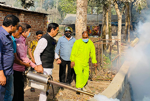 নীলফামারীতে মশক নিধন কর্মসূচি শুরু হয়েছে 